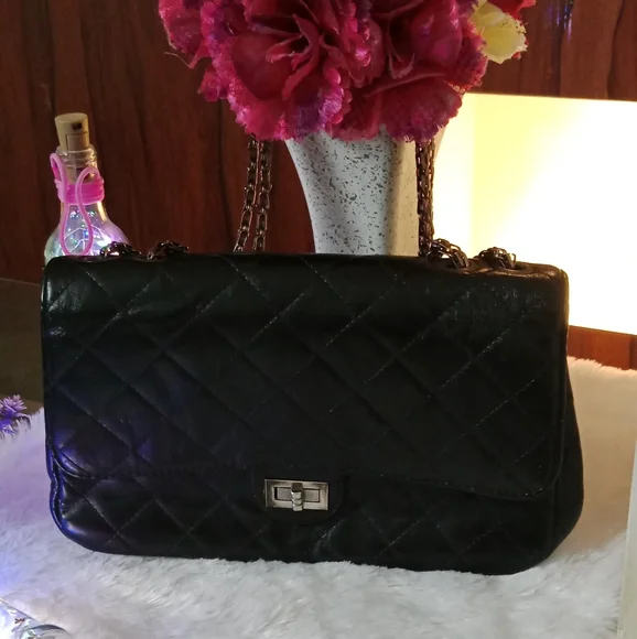 Calfskin synthetic luxury leather flap shoulder bag black 🖤 - Picture 8 of 16